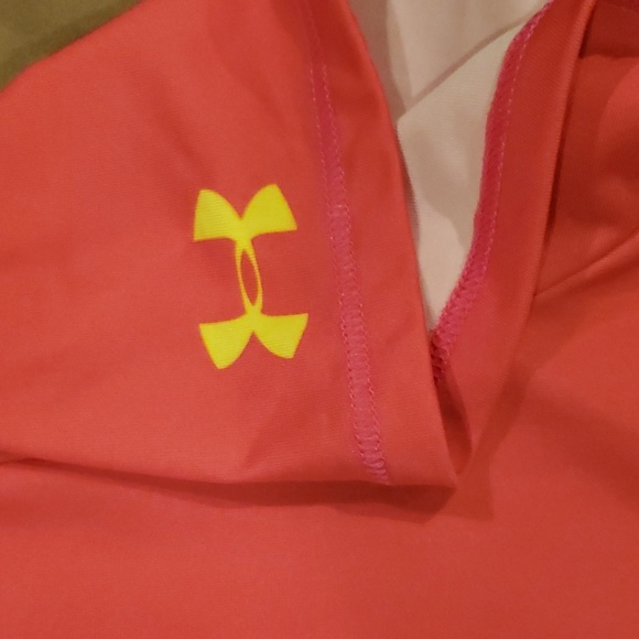 Under Armour superman tshirt - Picture 6 of 8